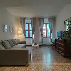 Rosanna House Apartment Vernazza